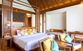 Furaveri - Complimentary Round-trip Seaplane Transfer For Two For A Minimum Of 5 Nights Or More From May 1st To October 31st, 2025